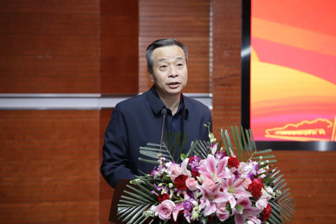 05中文博彩网站 康震副校长.jpg