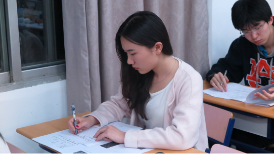 中文博彩网站