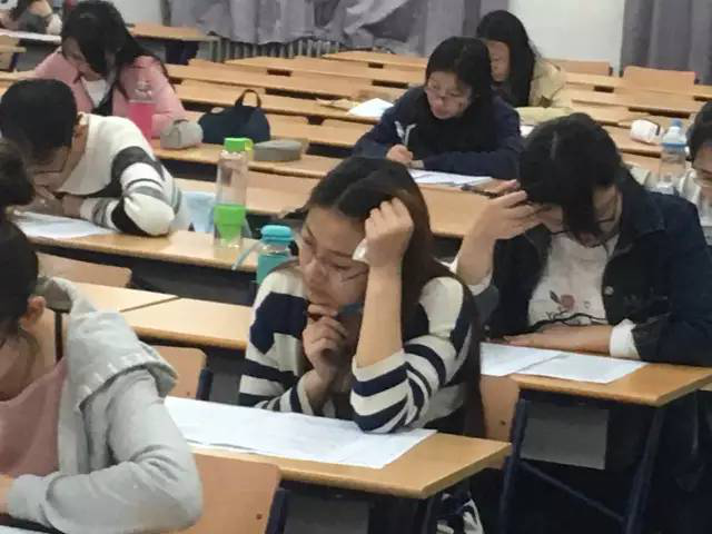 中文博彩网站